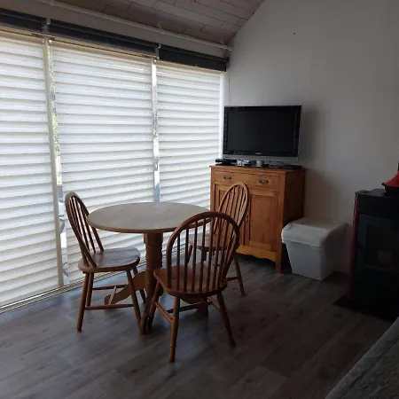 Bungalow Hastiere-par-dela